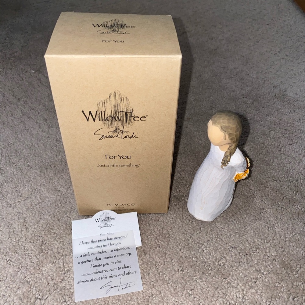 Willow Tree Susan Lordi art figure